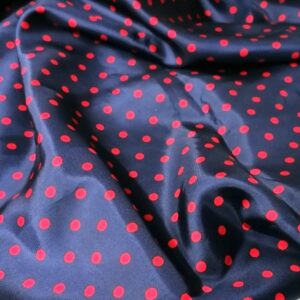 satijn Blauw rode bollen 2,50/1,10m