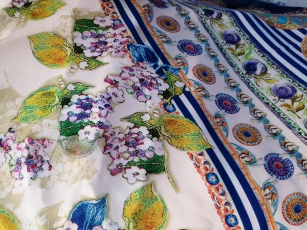 crepe georgette gebloemd met randen 2m - Afbeelding 4