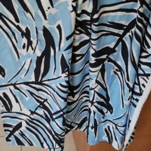 wit blauwe crepe met ranken 1,5m