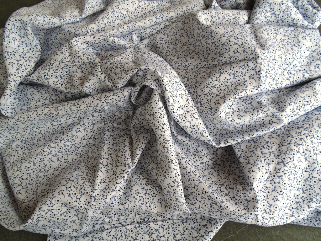 witte popeline met bloemetjes /m