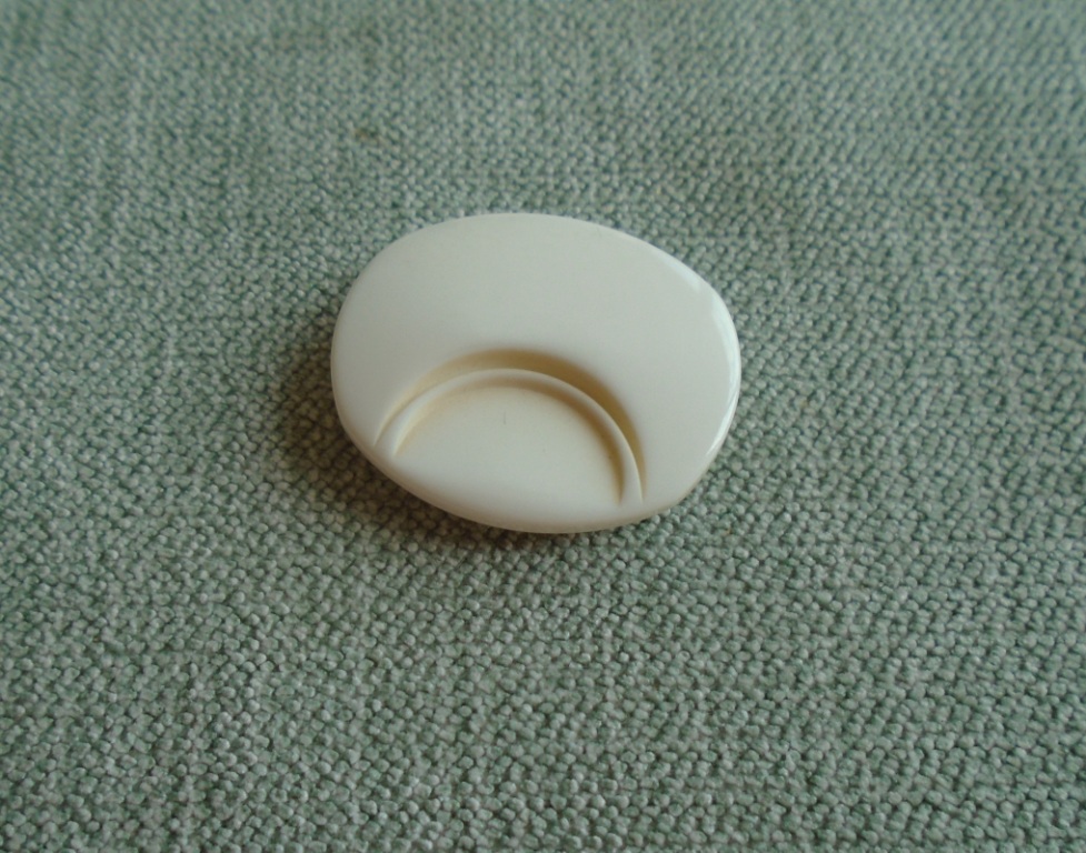 gebroken witte knoop 24mm