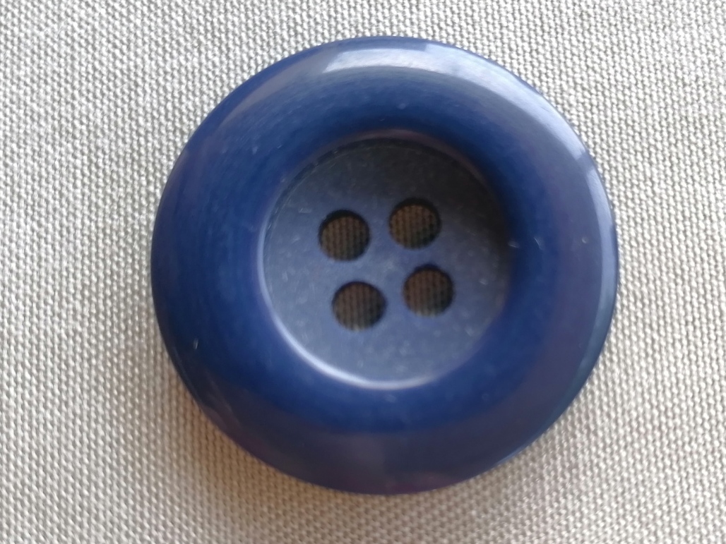 grote blauwe knoop met dikke rand 32mm