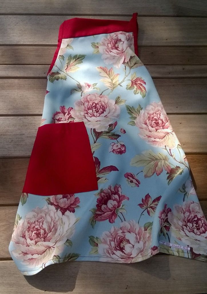 K885 - Katoenen schort met zak ontwerpen en bedrukken | Shirt Discounter