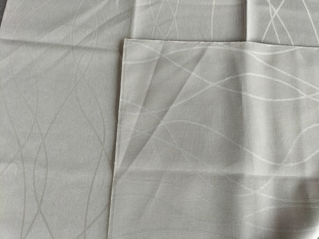 beige stof met strepen in golfpatroon 100/70cm - Afbeelding 2