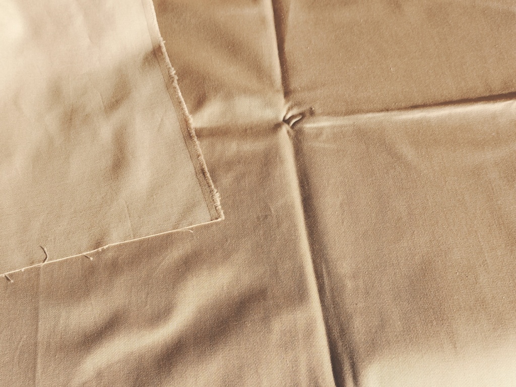 beige stevige katoenen gabardine 1.15m - Afbeelding 2