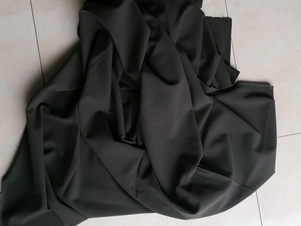 donkerbruine gabardine met stretch 1,55m