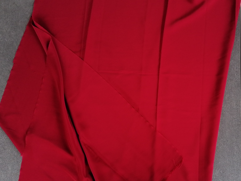 rode zachte viscose soepele stof