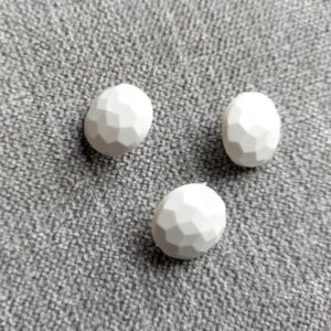 witte bolvormige knoop 15mm