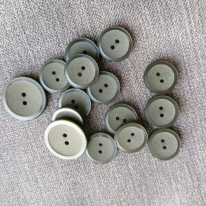 grijse knoop met blinkend en mat 16 en 20mm