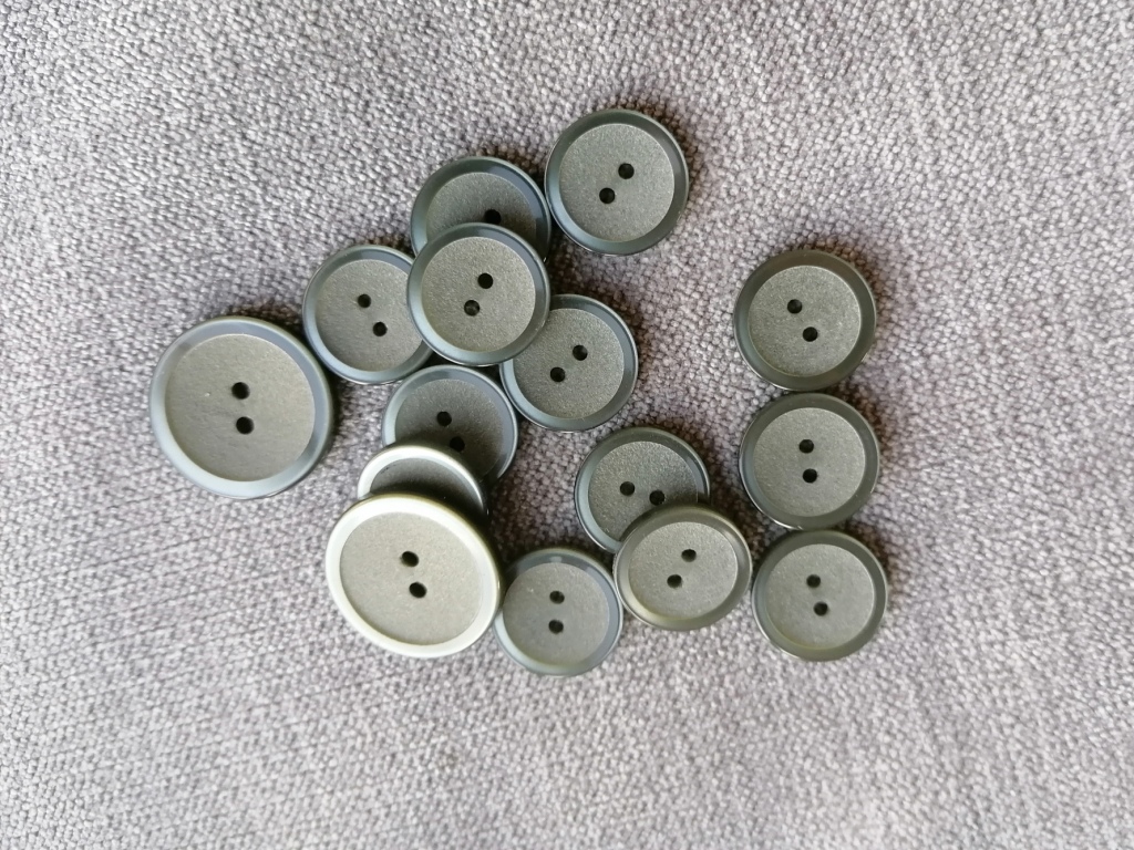 grijse knoop met blinkend en mat 16 en 20mm