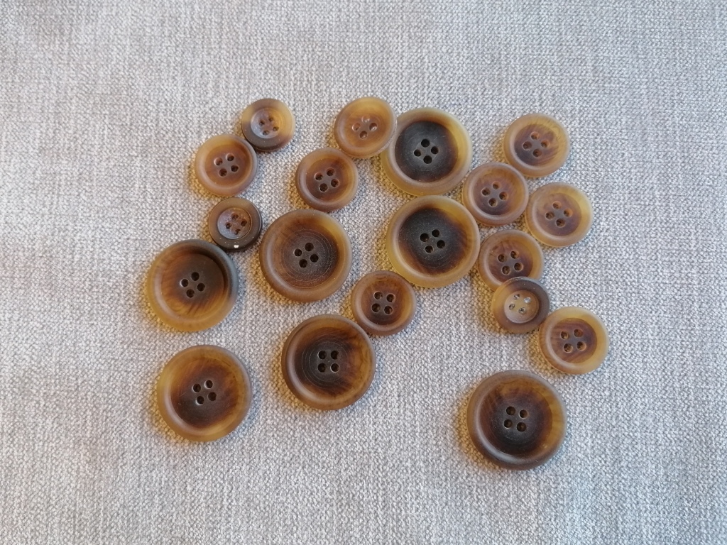Vintage matte knopen in bruin tinten