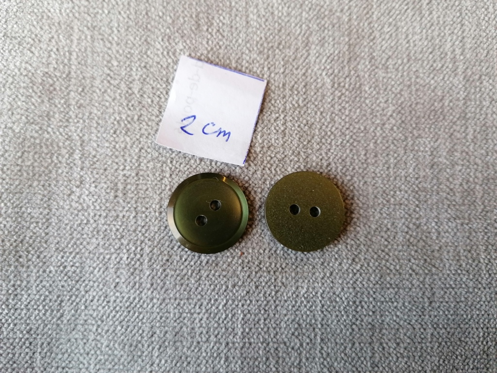 olijfgroene knoop in imitatie parelmoer 18mm en 14mm - Afbeelding 3