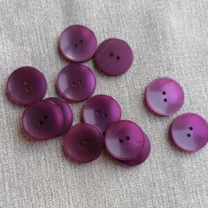 paarse knoop in imitatie parelmoer 23mm