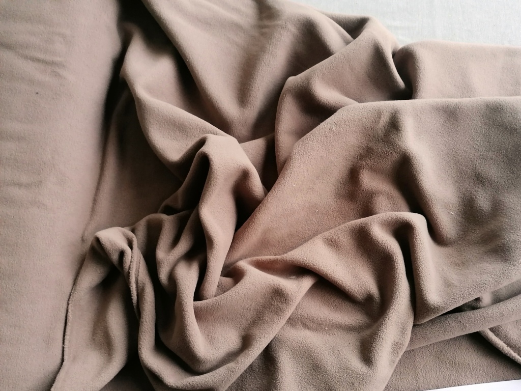 taupe-bruine dikke fleece /10cm - 3m