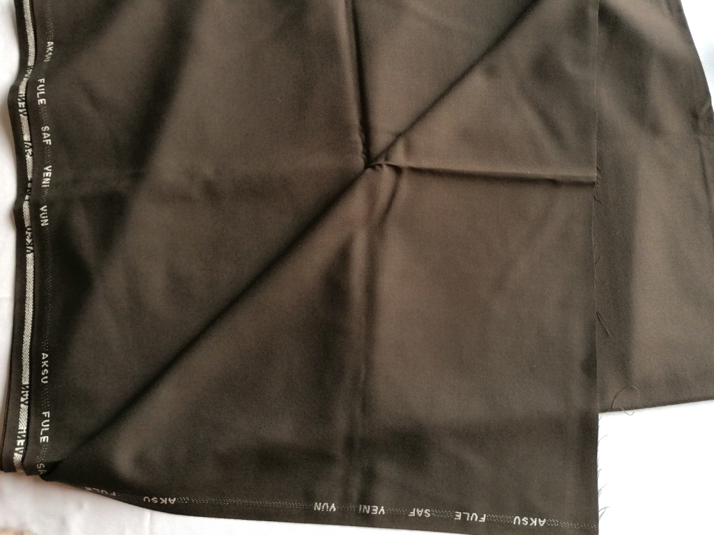 Bruine keperstof voor kleding