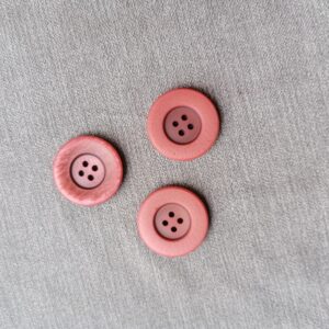 8 oudroze knopen mooie schakering 40mm