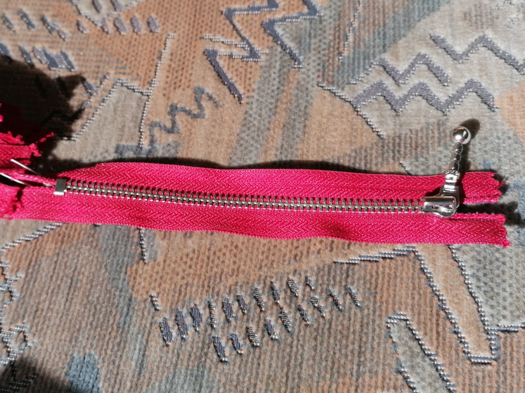 rood metalen broekrits 16cm