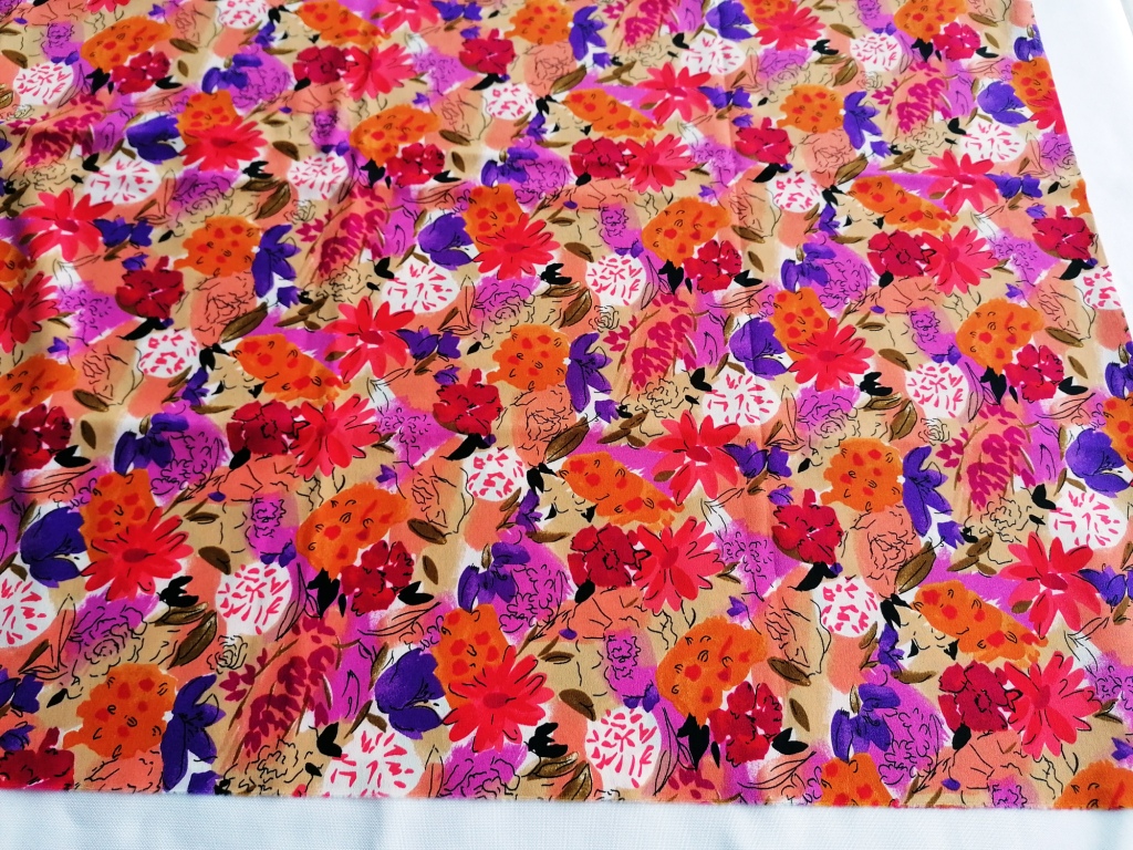 crepe georgette rood orange bloemetjes 55cm