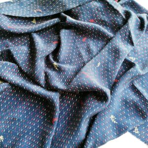 zachte soepele stof blauw met streepjes 1,3m