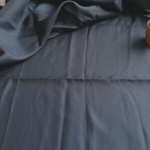 grijsblauwe matte satijn 1m