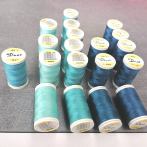 turquoiseblauwe tinten