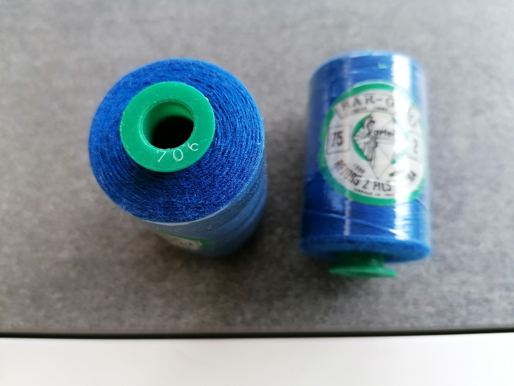 hel oceaanblauw