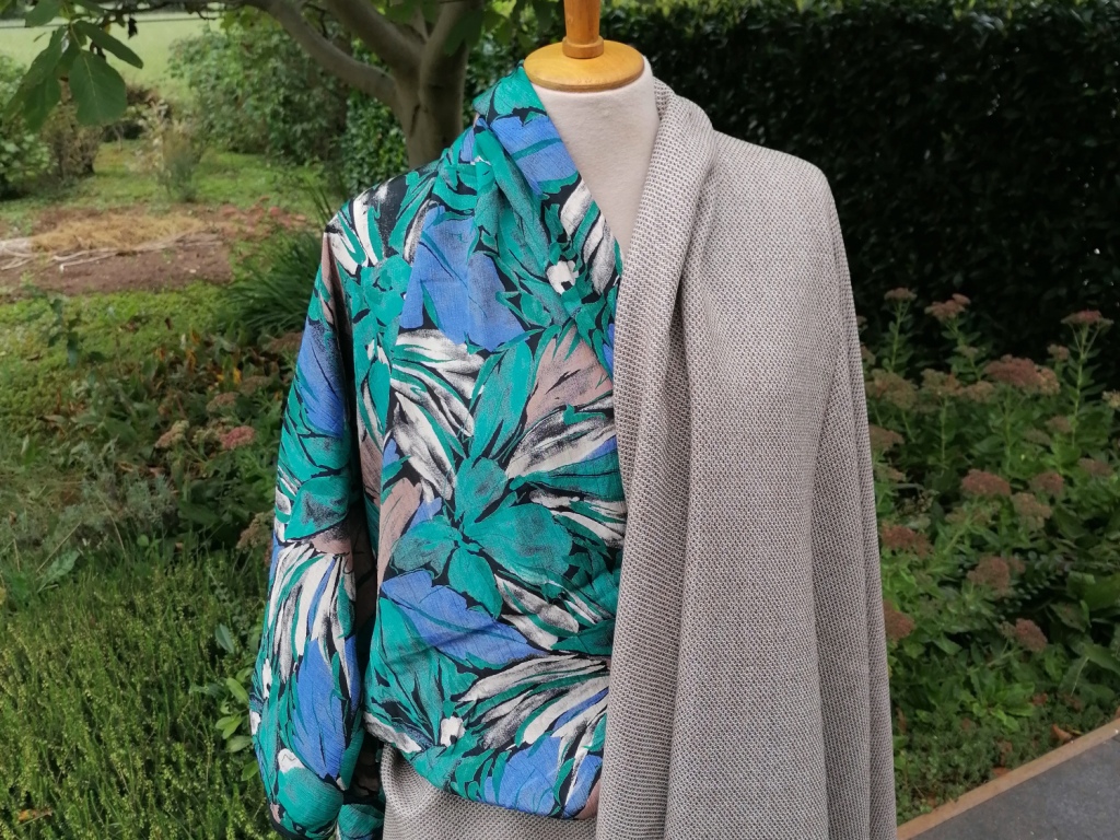 Kreukelstof bladeren blauw groen 1,6m - Afbeelding 4