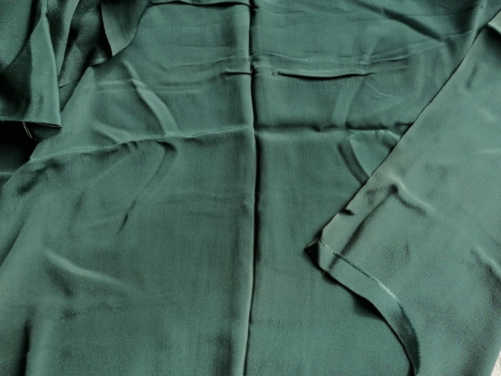 crepe georgette donkergroen 4m - Afbeelding 3