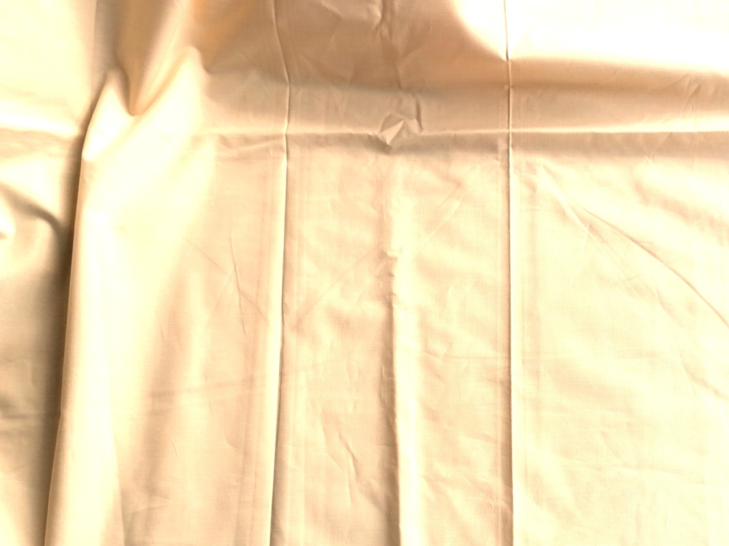 fijne popeline lichtgeel /10cm 2,6m