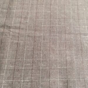 beige stof met gestreepte vierkanten 2m