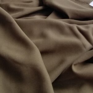 Dunne crepe stof kakigroen