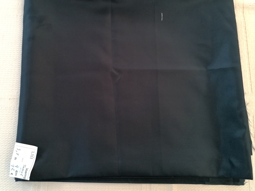heel donkerblauwe voering tassal 3,1m