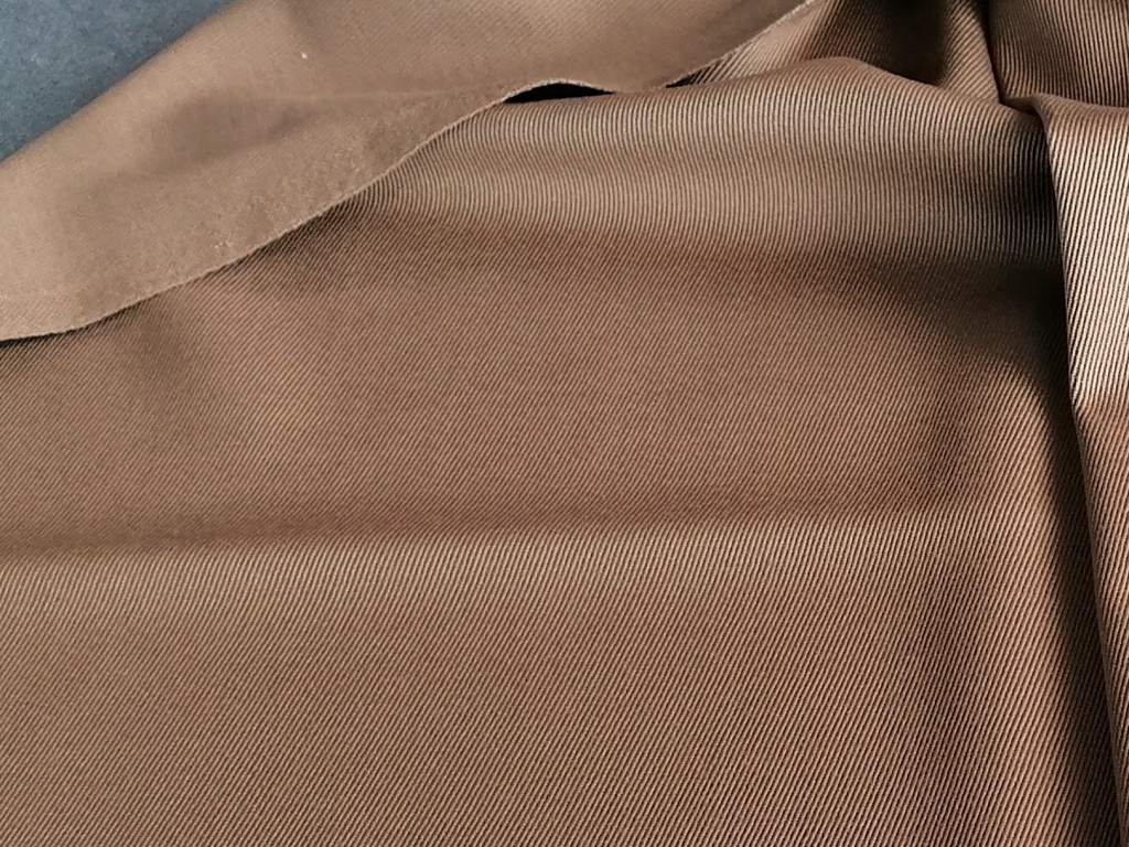 Bruine keperstof geschikt voor blazer en broek