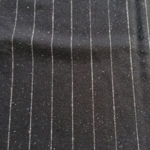 zwarte wollen stof met witte  krijtstreep1,5m