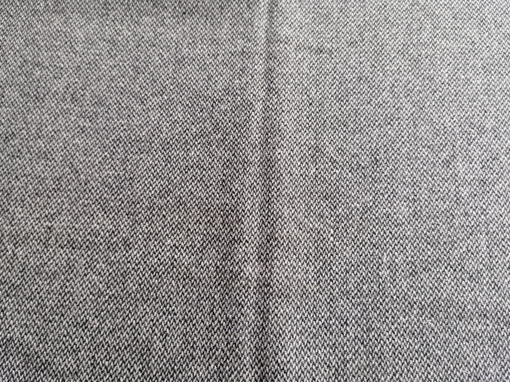 beige bruine wollen stof 0,9m
