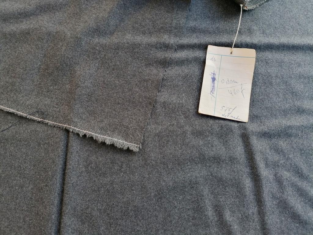 grijze wollen flanel voor rok 0,8m - Afbeelding 2