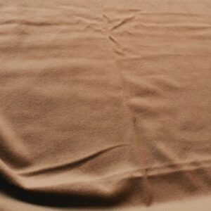 bruine zachte wollen stof 2,4M