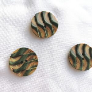 groen bruine knoop met ribbels 24mm