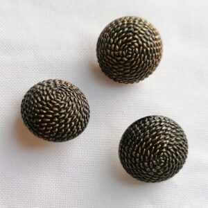 metalen bolvormige knoop zwart goudkleur 23mm