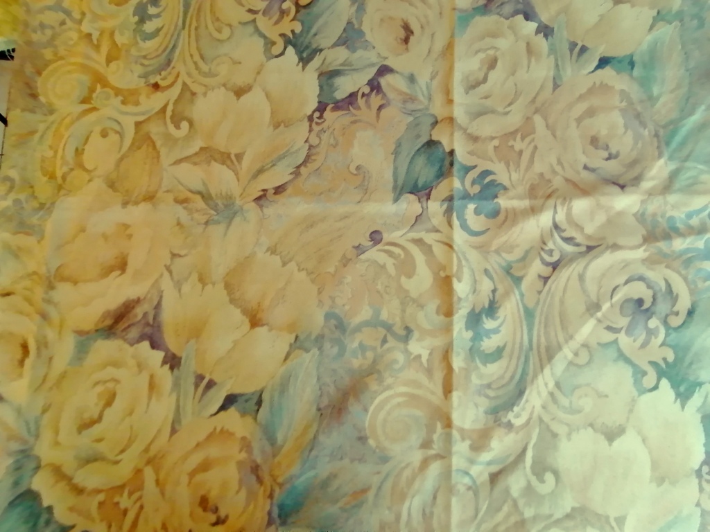 stof bloemen geel op blauw