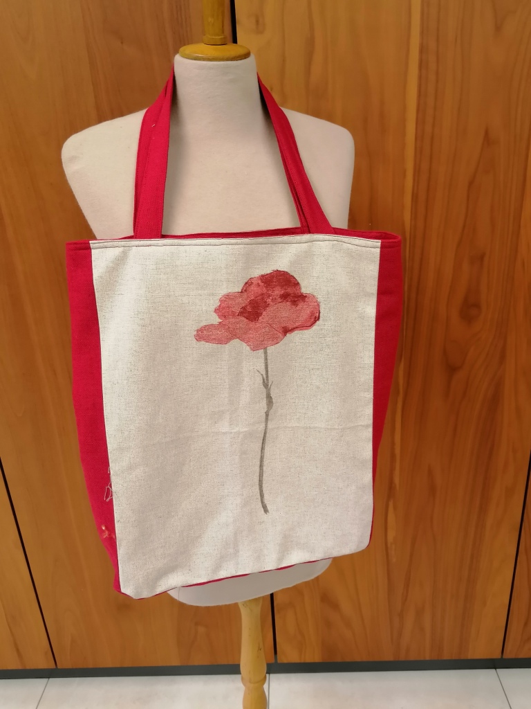 VERKOCHT rood beige tweezijdige winkeltas