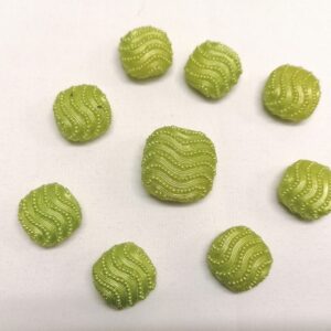 vintage lichtgroene knoop 20mm 8stuks