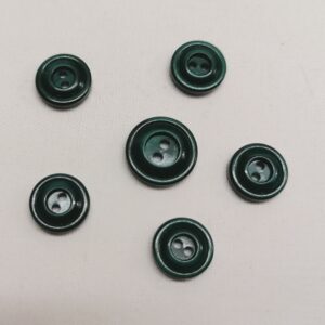 kleine groene vintage knoopjes 10 en 12 mm