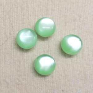 lichtgroene cat-eye knoopjes 10mm 10 stuks