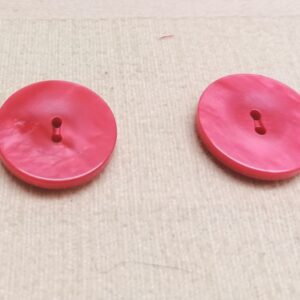 grote rode platte knopen 28mm 2 stuks