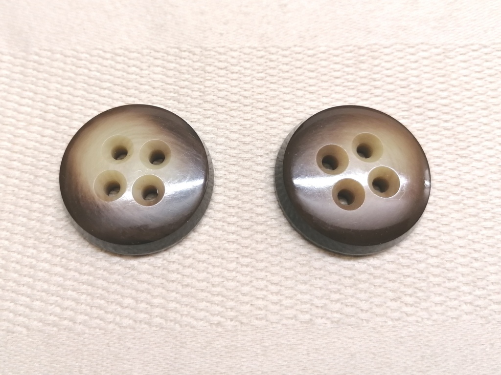 vintage bruin gemeleerde knoop 30mm 3 stuks