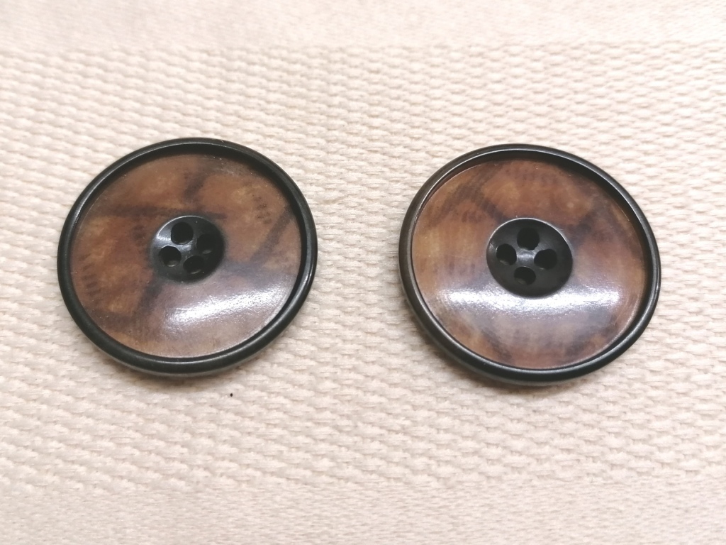vintage bruin gemeleerde knopen 31mm 2 stuks