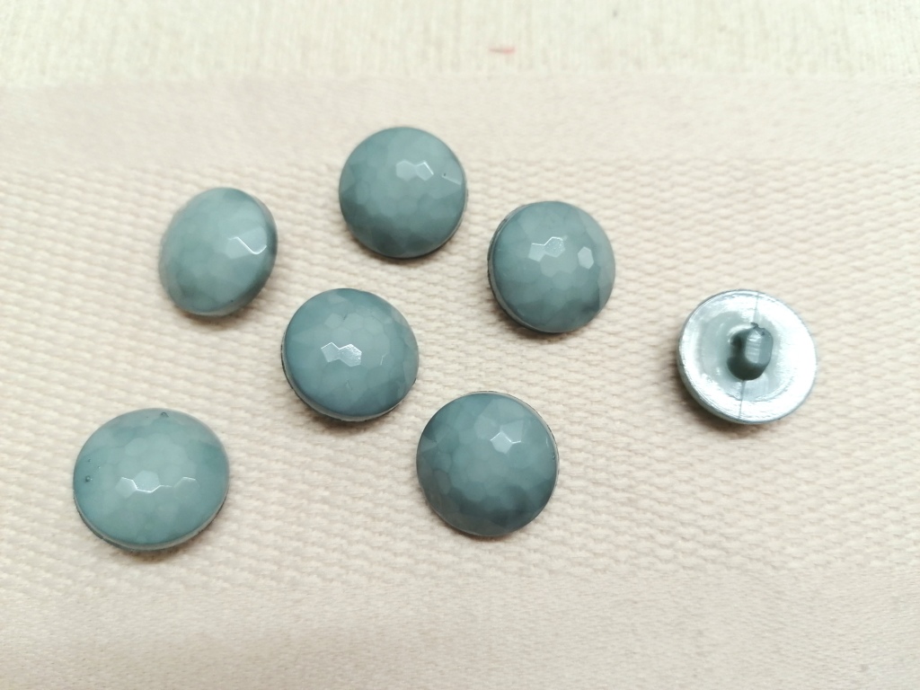 vaalgroene vintage knoop 22mm 15 stuks