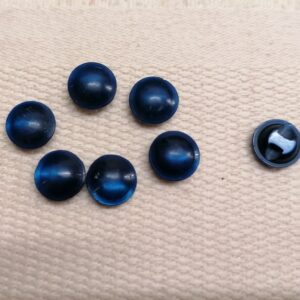 vintage donkerblauw  kleine  knopen 11mm 7 st