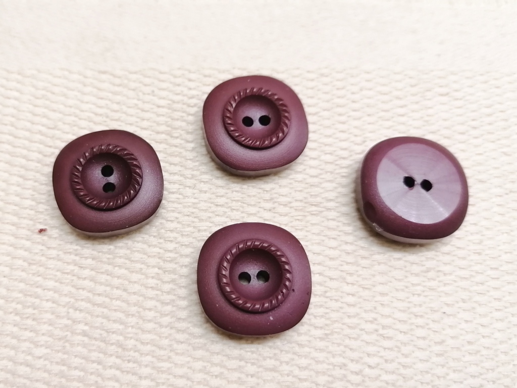 paarse knopen vierkantig afgeronde 10mm 4 st